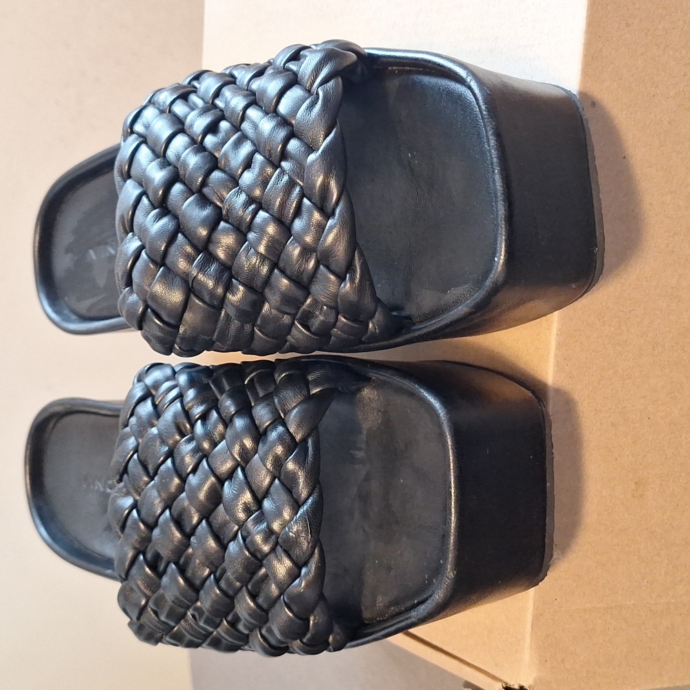 Vince Black Flatforms
